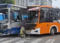 Fuerte choque en la av. Arequipa: Ms de 10 heridos deja colisin entre el Corredor Azul y bus de Evipusa