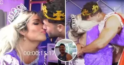 Wendy Guevara y Fabio Agostini se dan tierno beso en vivo.