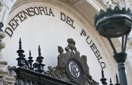 Josué Gutiérrez califica de "populista" ley que penaliza a adolescentes.