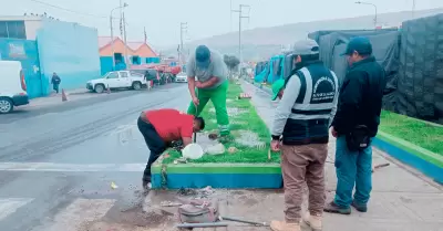 Fugas de desagüe y aniegos en Tacna