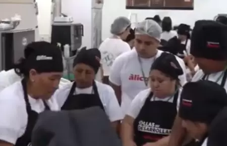 Alicorp y Exitosa brindan capacitacin a lideresas de ollas comunes.