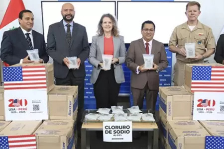 EE. UU. dona 160 000 unidades de suero fisiolgico al Per.