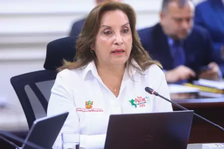 Presidenta reconoce operativo policial contra la delincuencia en La Victoria.