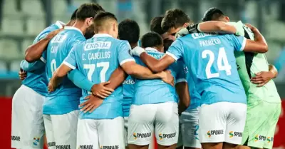 Sporting Cristal arremetió contra la FPF por fallo a favor de la 'U'.