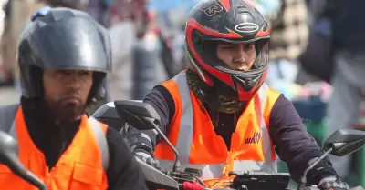 Motociclistas deberán usar chalecos para transitar.