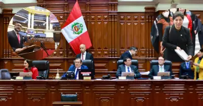 Casos de exministros Geiner Alvarado y Betssy Chávez se verán en el Pleno.
