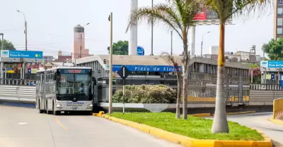 Paquete sospechoso fue encontrado en estación del Metropolitano.