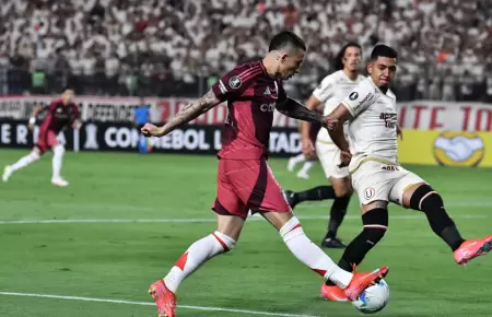 River Plate y Universitario se enfrentarán este martes en Buenos Aires.