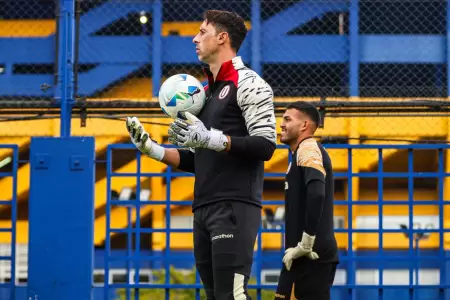 Universitario entren en Casa Amarilla y defini el equipo para jugar ante River