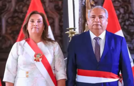Dina Boluarte y César Sandoval.