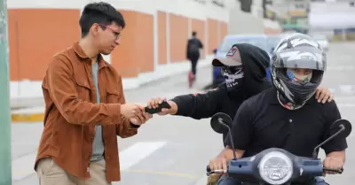 Hurto de celulares aumenta en Lima.