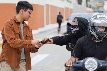 Hurto de celulares aumenta en Lima.