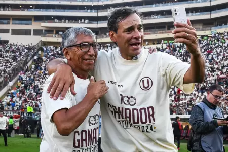 Fabin Bustos felicit la clasificacin de la 'U' a octavos de la Libertadores.