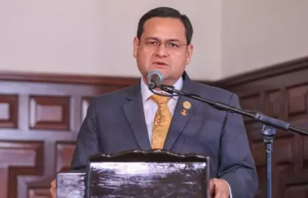 Gobernador de Lambayeque, Jorge Pérez.