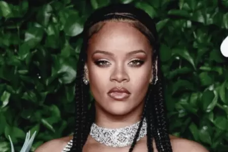 Rihanna.