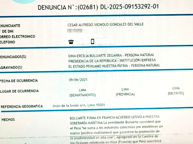 Periodista C. Alfredo Vignolo G. del V. denuncia a Dina Boluarte ante la Fiscala.