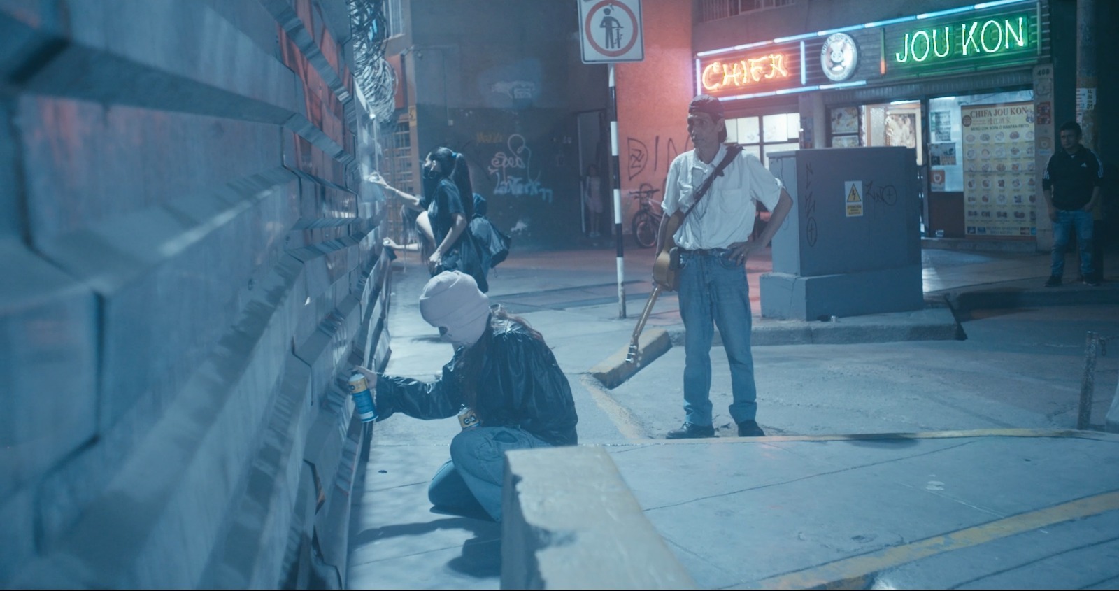 joven cineasta peruano que retrata las historias invisibles