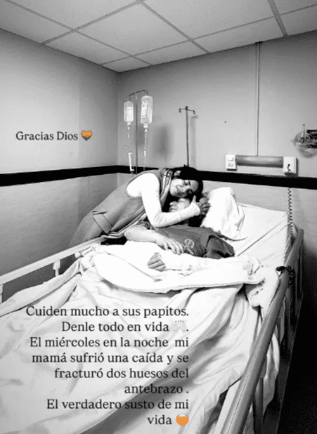 Rosangela Espinoza preocupada por la salud de su madre.