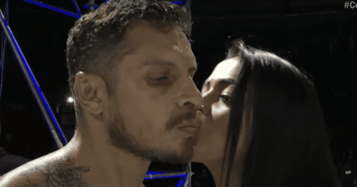 Onelia Molina le da tierno beso a Nico Ponce antes de su pelea en 'Celebrity Combat Perú', pero igual perdió