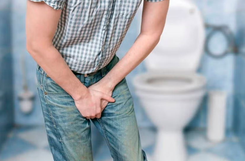La dificultad para iniciar o mantener la orina es ms comn en hombres de edad avanzada.