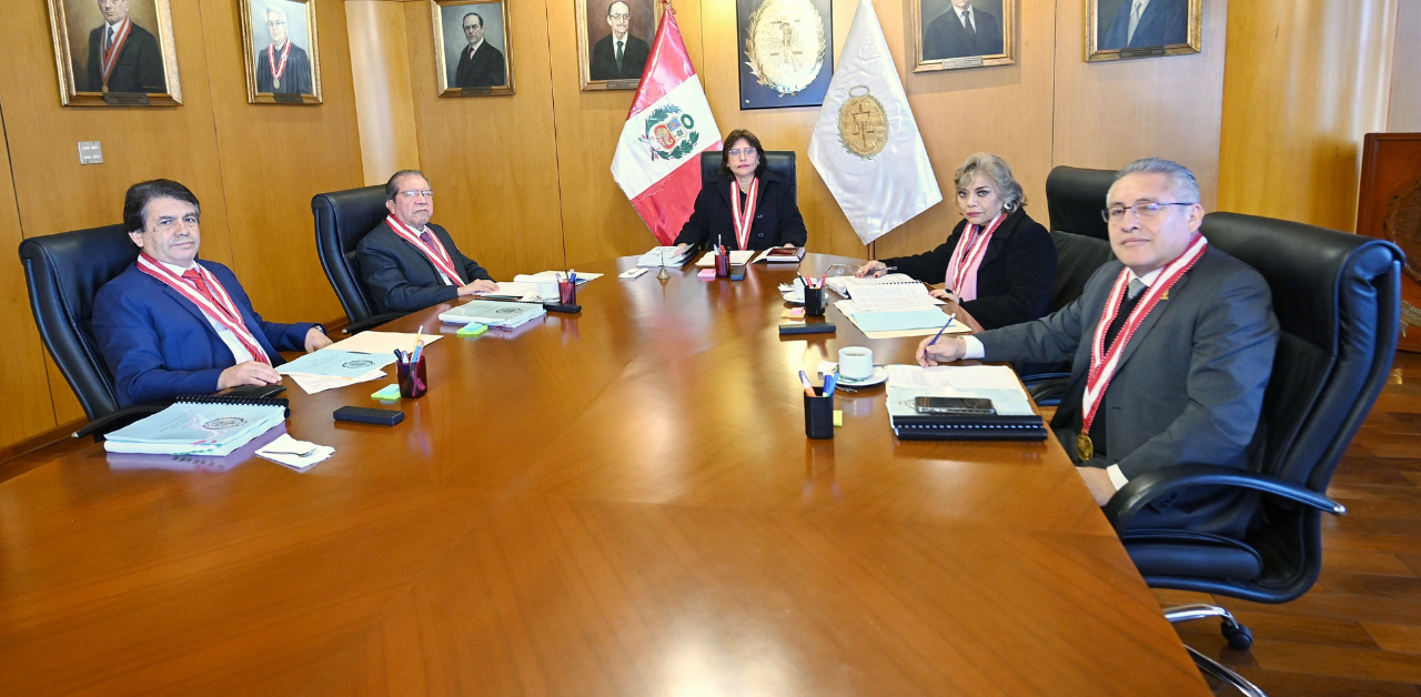 Junta de Fiscales Supremos da la bienvenida a Tomás Gálvez en el Ministerio Público