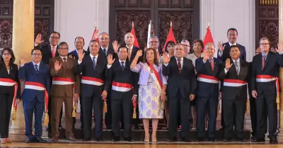 Dina Boluarte y Gabinete Ministerial.