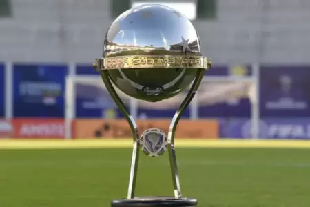Alianza Lima y Cienciano van en busca de la Copa Sudamericana 2025.