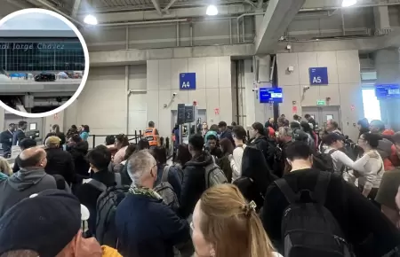 Caos en Aeropuerto Jorge Chvez