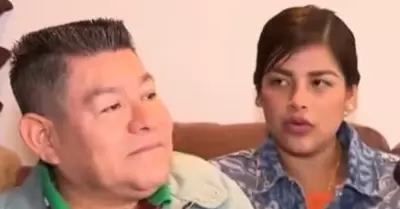 Dilbert Aguilar y su esposa.