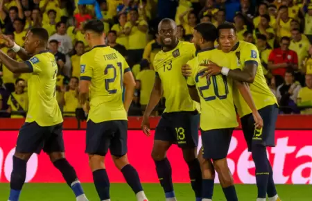 Ecuador sufre dos bajas antes de enfrentar a Per y Brasil por Eliminatorias.