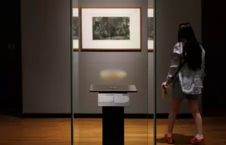 Museo exhibe preservativo de hace casi 200 aos