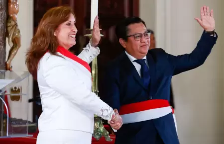 Ministro de Salud justifica viajes de Dina Boluarte