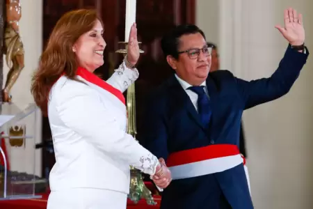 Ministro de Salud justifica viajes de Dina Boluarte