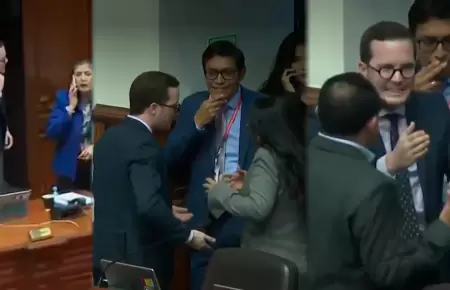 Alejandro Cavero y bancadas de izquierda del Congreso.