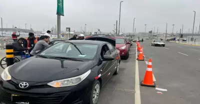 Habilitan carril especial en vía libre y nivel 3 para desembarque de pasajeros.