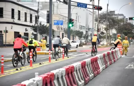 Reabren tramo de la av. Garcilaso de la Vega en Cercado de Lima.