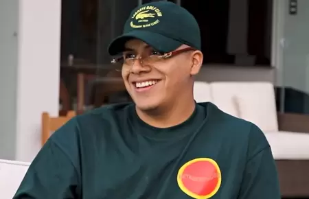 Guerra de modelos por Chechito