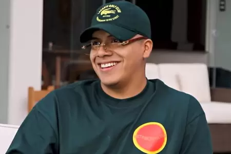 Guerra de modelos por Chechito