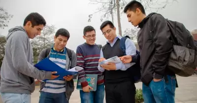 Beca Hijos de Docentes 2025.