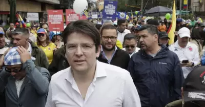 Miguel Uribe Turbay presenta mejoría neurológica.