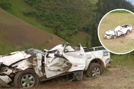 Cada de camioneta a abismo deja cinco fallecidos en La Libertad.