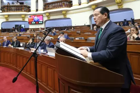 Gobierno de Dina Boluarte evala trasladar reos extranjeros a El Salvador.