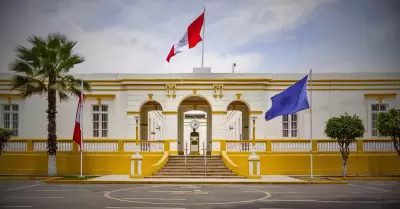 Hospital Larco Herrera
