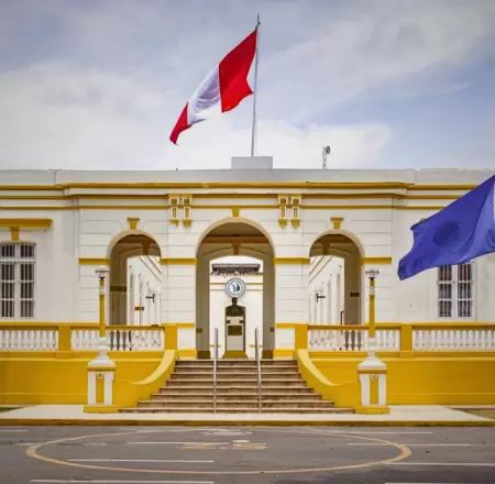 Hospital Larco Herrera
