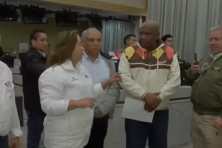 Dina Boluarte recibe reporte oficial en el COEN.