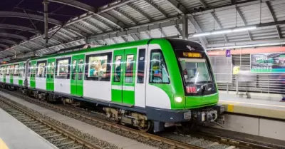 Línea 1 vuelve a operar tras 9 horas.