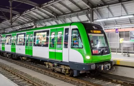Lnea 1 vuelve a operar tras 9 horas.