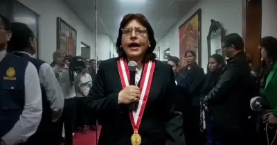 Delia Espinoza solicitó al Poder Judicial la suspensión de Patricia Benavides.