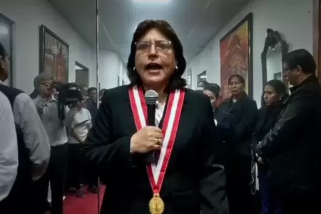 Delia Espinoza solicitó al Poder Judicial la suspensión de Patricia Benavides.