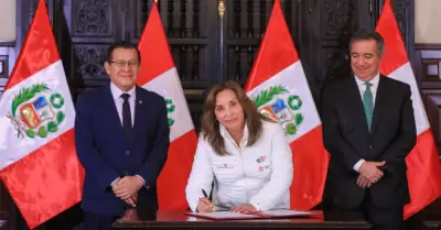 Dina Boluarte promulga aumento del FONCOMUN.